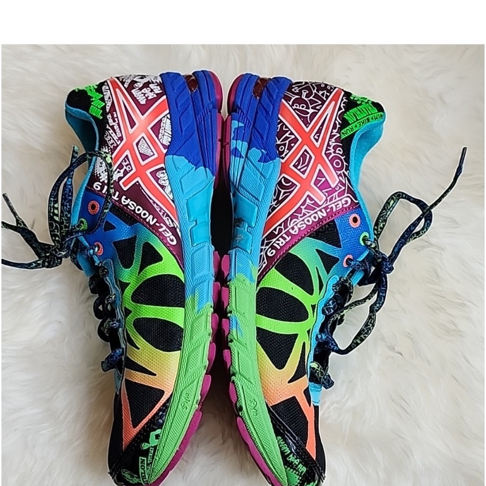 Very slightly used but beautiful